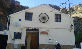 Bar-restaurante piscina Ayna Bar-restaurante piscina Ayna